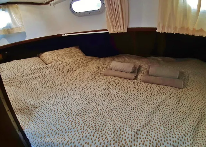 Motor Yacht Almaz Amsterdam